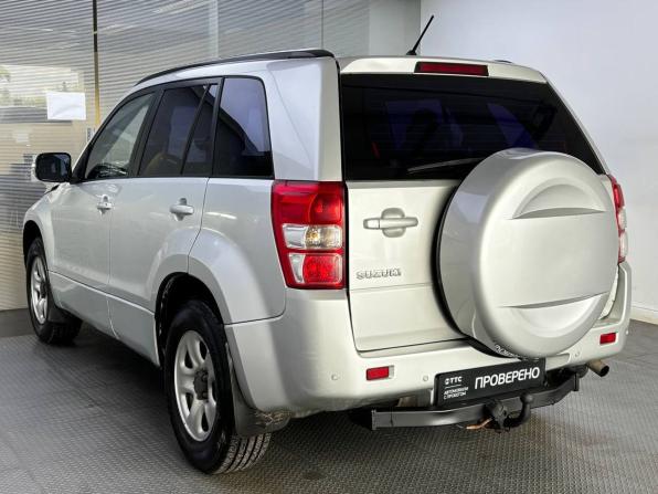 Suzuki Grand Vitara II Рестайлинг с пробегом 2010 года, цена 900 000 рублей, 274441 км, внедорожник, Автокод Объявления