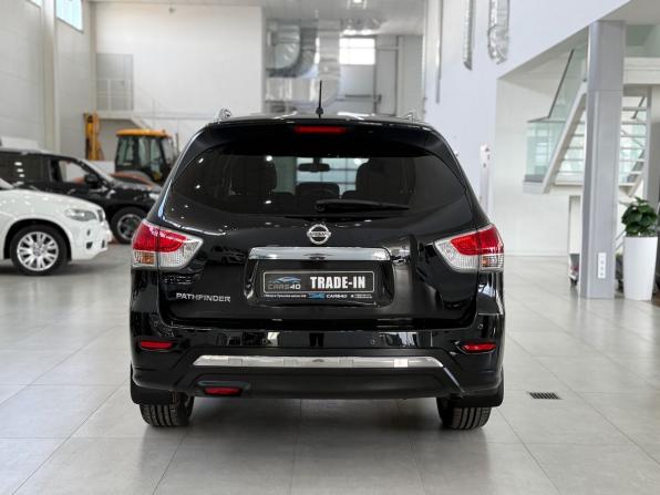 Nissan Pathfinder IV с пробегом 2015 года, цена 1 945 000 рублей, 105659 км, внедорожник, Автокод Объявления