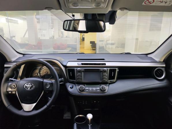 Toyota RAV4 IV (XA40) с пробегом 2014 года, цена 2 199 000 рублей, 196763 км, внедорожник, Автокод Объявления