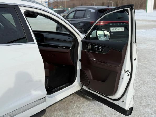 Chery Tiggo 8 Pro Plug-in Hybrid с пробегом 2023 года, цена 2 625 000 рублей, 17161 км, внедорожник, Автокод Объявления
