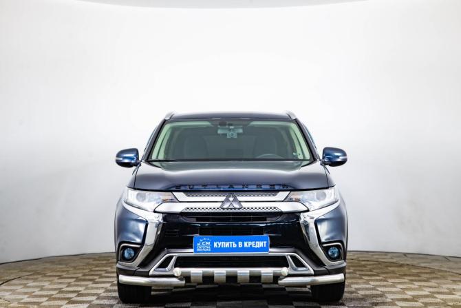 Mitsubishi Outlander III Рестайлинг 3 с пробегом 2021 года, цена 2 649 000 рублей, 98920 км, внедорожник, Автокод Объявления