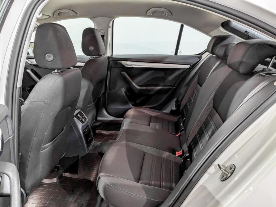 Skoda Octavia III (A7) Рестайлинг Химки  - изображение 12