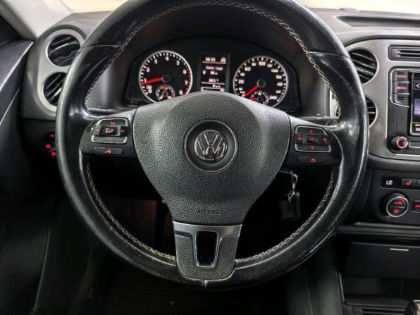 Volkswagen Tiguan I Рестайлинг с пробегом 2015 года, цена 1 180 000 рублей, 207967 км, внедорожник, Автокод Объявления