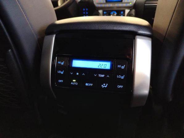 Toyota Land Cruiser Prado 150 Series Рестайлинг 2 с пробегом 2018 года, цена 4 119 000 рублей, 250752 км, внедорожник, Автокод Объявления