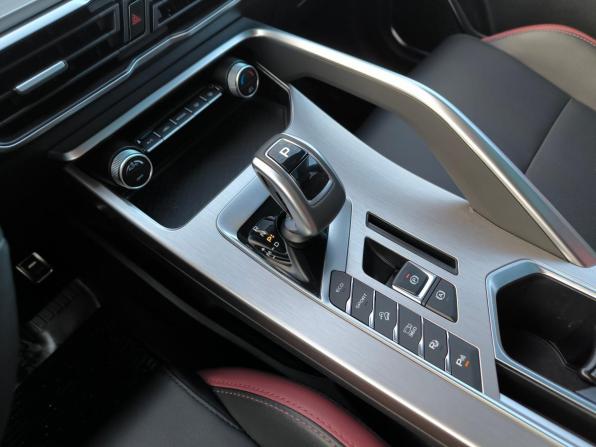 Geely Coolray I с пробегом 2021 года, цена 1 649 995 рублей, 87921 км, внедорожник, Автокод Объявления