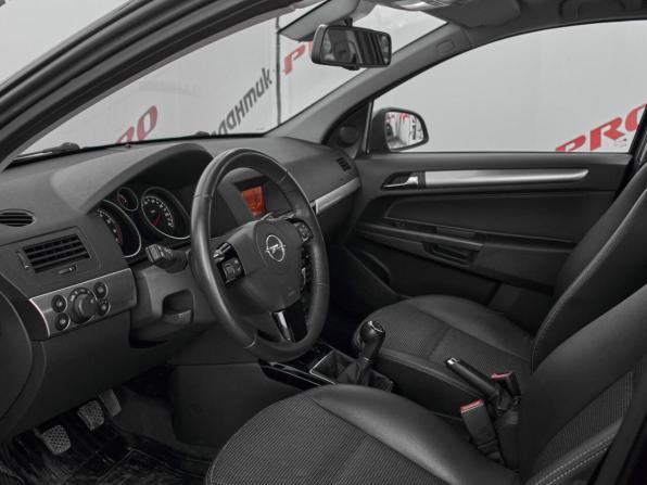 Opel Astra H Рестайлинг с пробегом 2014 года, цена 650 000 рублей, 148697 км, хэтчбек, Автокод Объявления