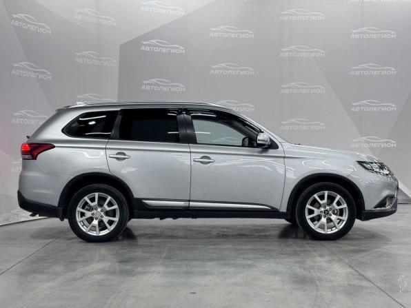 Mitsubishi Outlander III Рестайлинг 3 с пробегом 2018 года, цена 1 850 000 рублей, 170650 км, внедорожник, Автокод Объявления