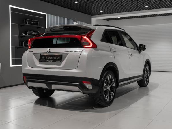 Mitsubishi Eclipse Cross I с пробегом 2018 года, цена 1 860 000 рублей, 116615 км, внедорожник, Автокод Объявления