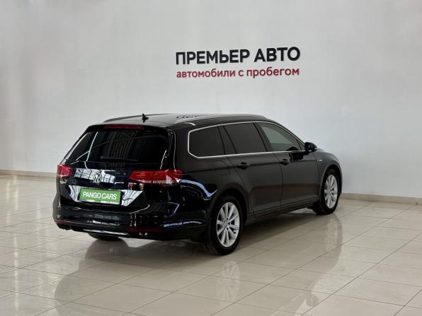 Volkswagen Passat B8 с пробегом 2018 года, цена 2 190 000 рублей, 216701 км, универсал, Автокод Объявления