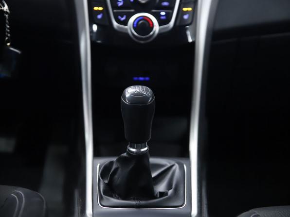 Hyundai i30 II с пробегом 2014 года, цена 790 000 рублей, 205310 км, хэтчбек, Автокод Объявления