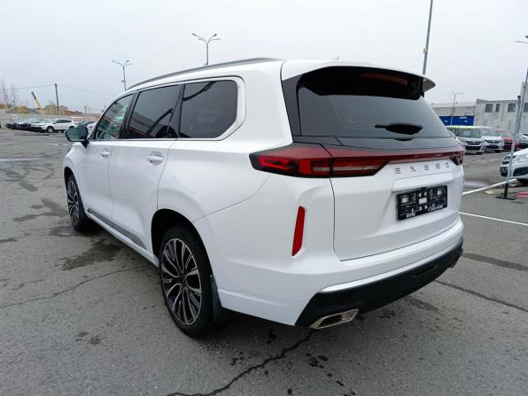 Exeed VX I с пробегом 2022 года, цена 2 649 995 рублей, 47880 км, внедорожник, Автокод Объявления