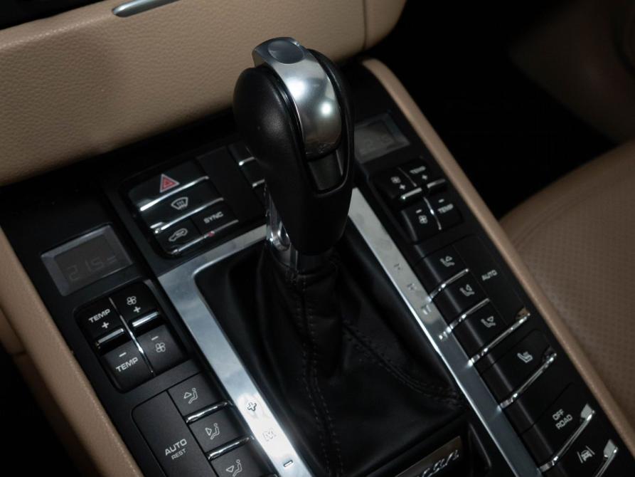 Porsche Macan I Казань  - изображение 13