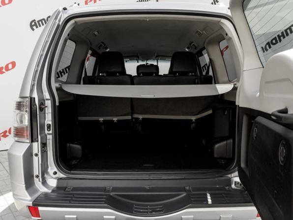 Mitsubishi Pajero IV Рестайлинг 1 с пробегом 2011 года, цена 1 980 000 рублей, 197581 км, внедорожник, Автокод Объявления
