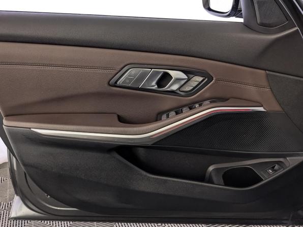 BMW 3 серии VII (G2x) с пробегом 2021 года, цена 4 200 000 рублей, 99465 км, седан, Автокод Объявления