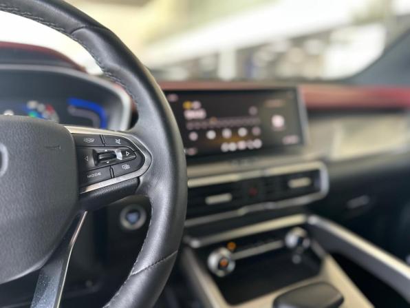 Geely Coolray I с пробегом 2023 года, цена 1 765 000 рублей, 43000 км, внедорожник, Автокод Объявления