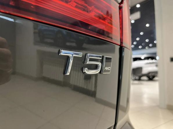Volvo V60 Cross Country II с пробегом 2020 года, цена 3 300 000 рублей, 101000 км, универсал, Автокод Объявления
