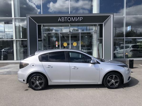 Chevrolet Cruze I Рестайлинг с пробегом 2012 года, цена 660 000 рублей, 221002 км, хэтчбек, Автокод Объявления