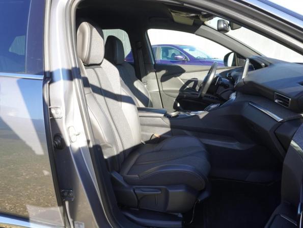 Peugeot 5008 II с пробегом 2018 года, цена 1 948 000 рублей, 217846 км, внедорожник, Автокод Объявления