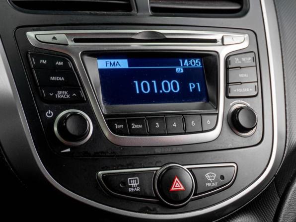 Hyundai Solaris I Рестайлинг с пробегом 2015 года, цена 999 000 рублей, 187395 км, седан, Автокод Объявления