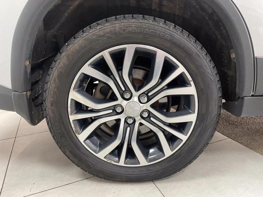 Mitsubishi Outlander III Рестайлинг 2 Красноярск  - изображение 6