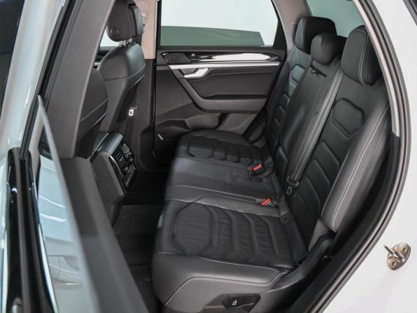 Volkswagen Touareg III с пробегом 2020 года, цена 6 499 000 рублей, 137635 км, внедорожник, Автокод Объявления