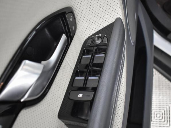 Land Rover Range Rover Evoque I с пробегом 2014 года, цена 2 352 240 рублей, 63257 км, внедорожник, Автокод Объявления