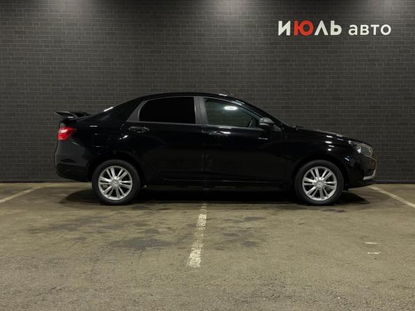 Lada (ВАЗ) Vesta I с пробегом 2022 года, цена 1 140 000 рублей, 65916 км, седан, Автокод Объявления
