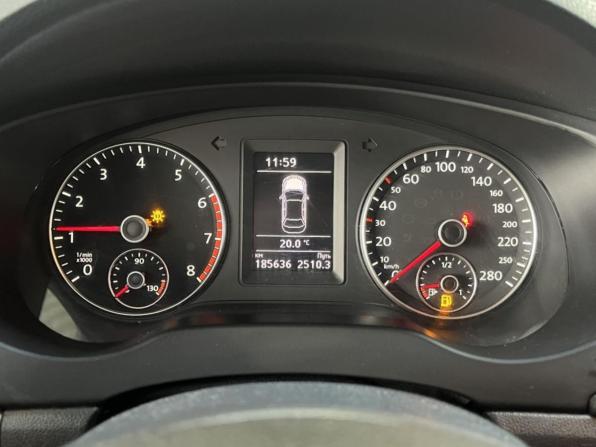 Volkswagen Jetta VI с пробегом 2014 года, цена 958 000 рублей, 185633 км, седан, Автокод Объявления