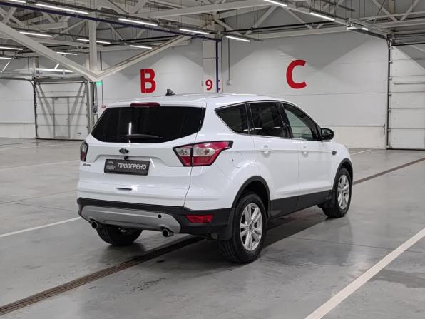 Ford Kuga II Рестайлинг с пробегом 2018 года, цена 1 849 000 рублей, 107819 км, внедорожник, Автокод Объявления
