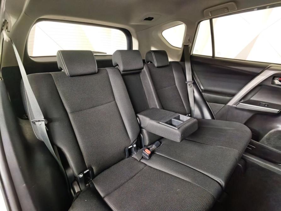 Toyota RAV4 IV (XA40) Рестайлинг Москва  - изображение 17