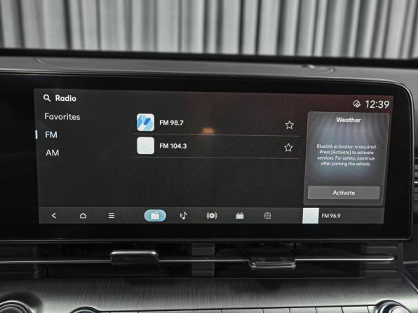 Hyundai Kona I Рестайлинг с пробегом 2023 года, цена 2 534 111 рублей, 26043 км, внедорожник, Автокод Объявления