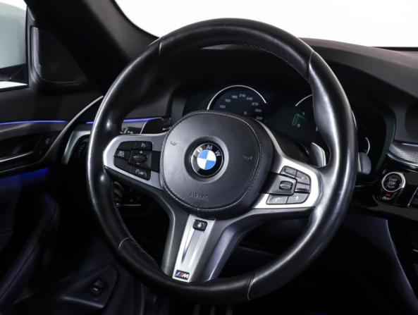 BMW 5 серии VII (G30/G31/G38) с пробегом 2018 года, цена 3 484 000 рублей, 113400 км, седан, Автокод Объявления