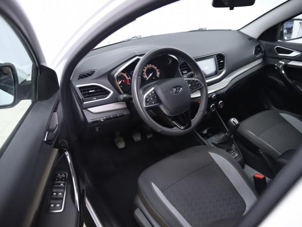Lada (ВАЗ) Vesta I Рестайлинг (NG) с пробегом 2023 года, цена 1 270 000 рублей, 26275 км, седан, Автокод Объявления