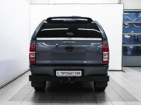 Toyota Hilux VII Рестайлинг с пробегом 2012 года, цена 2 189 000 рублей, 268196 км, пикап, Автокод Объявления
