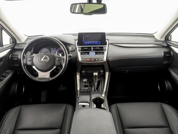 Lexus NX I Рестайлинг с пробегом 2019 года, цена 3 750 000 рублей, 60186 км, внедорожник, Автокод Объявления