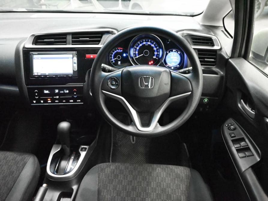 Honda Fit III Екатеринбург  - изображение 11