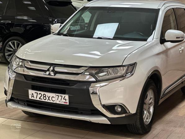 Mitsubishi Outlander III Рестайлинг 2 с пробегом 2015 года, цена 1 550 000 рублей, 202480 км, внедорожник, Автокод Объявления