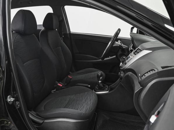 Hyundai Solaris I Рестайлинг с пробегом 2015 года, цена 889 000 рублей, 173408 км, хэтчбек, Автокод Объявления