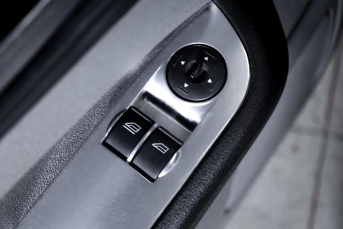 Ford Focus II Рестайлинг с пробегом 2010 года, цена 599 000 рублей, 205001 км, седан, Автокод Объявления