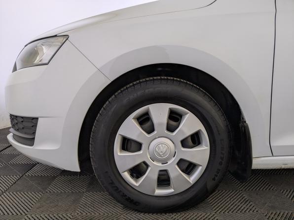 Skoda Rapid I Рестайлинг с пробегом 2019 года, цена 950 000 рублей, 128043 км, лифтбек, Автокод Объявления