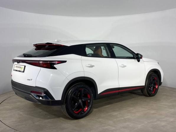 Omoda C5 I с пробегом 2022 года, цена 1 449 000 рублей, 113000 км, внедорожник, Автокод Объявления