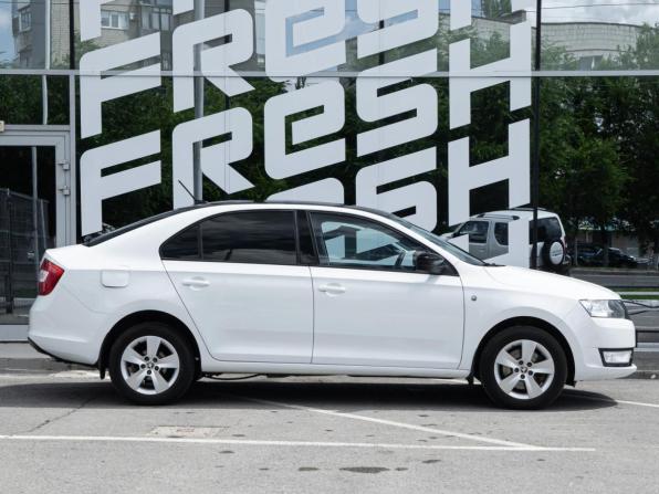 Skoda Rapid I с пробегом 2017 года, цена 1 169 000 рублей, 206917 км, лифтбек, Автокод Объявления