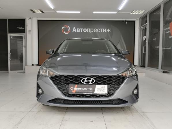 Hyundai Solaris II Рестайлинг с пробегом 2021 года, цена 1 410 000 рублей, 123130 км, седан, Автокод Объявления