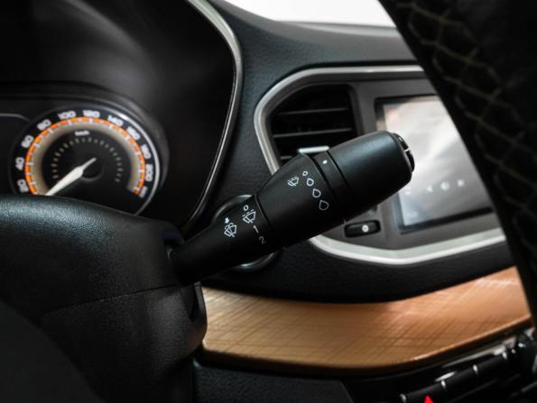 Lada (ВАЗ) Vesta I Рестайлинг (NG) с пробегом 2023 года, цена 1 295 000 рублей, 86340 км, седан, Автокод Объявления