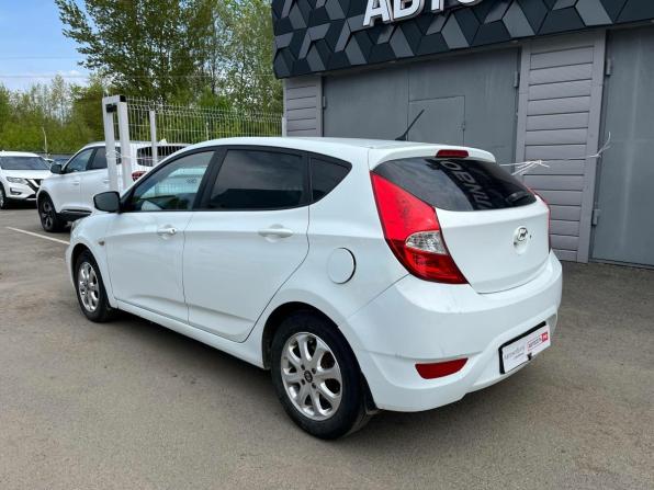 Hyundai Solaris I с пробегом 2012 года, цена 511 910 рублей, 285980 км, хэтчбек, Автокод Объявления