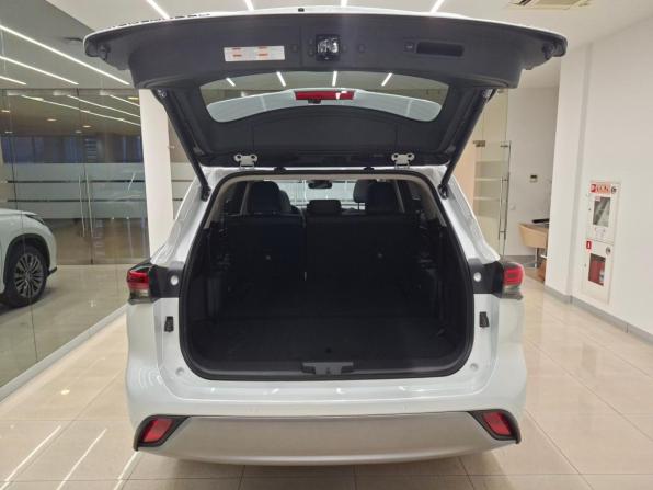 Toyota Highlander IV (XU70) с пробегом 2026 года, цена 5 850 000 рублей, 17 км, внедорожник, Автокод Объявления