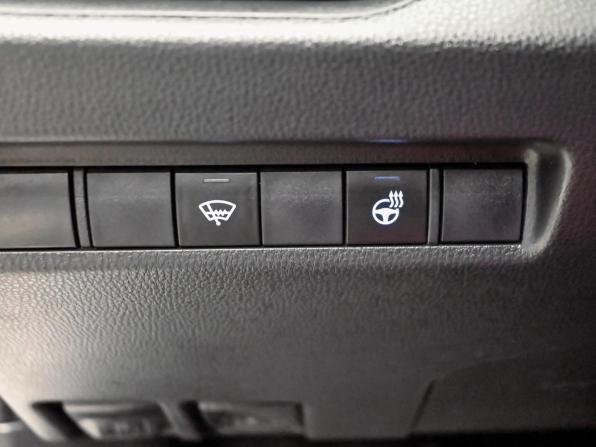 Toyota RAV4 V (XA50) с пробегом 2021 года, цена 3 400 000 рублей, 81535 км, внедорожник, Автокод Объявления