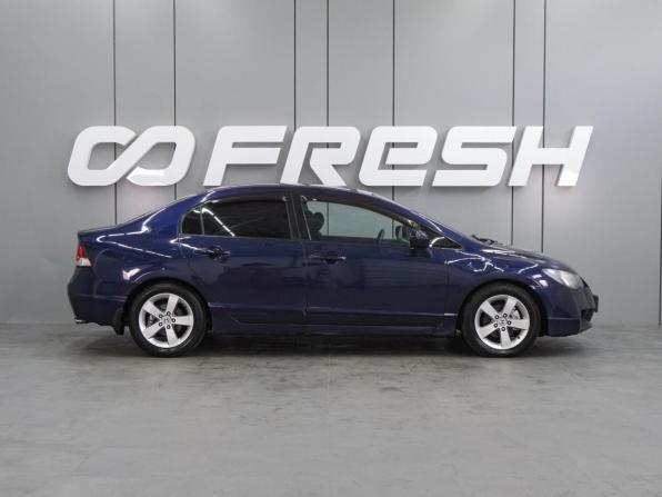 Honda Civic VIII Рестайлинг с пробегом 2010 года, цена 689 000 рублей, 194604 км, седан, Автокод Объявления