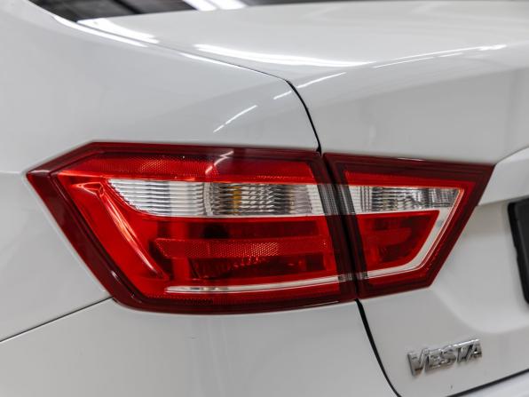 Lada (ВАЗ) Vesta I с пробегом 2019 года, цена 788 000 рублей, 137363 км, седан, Автокод Объявления