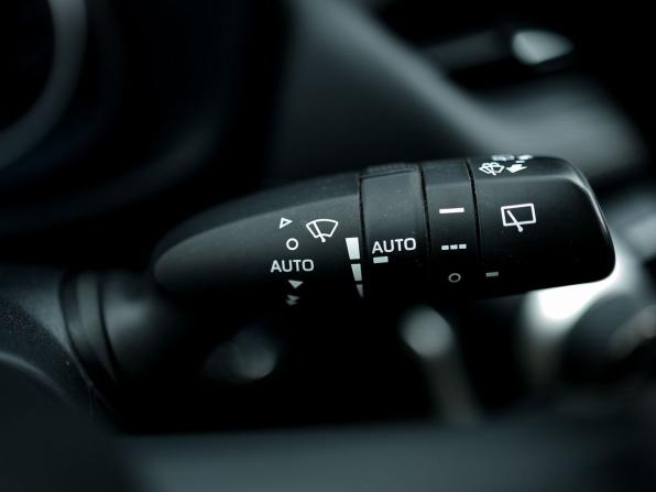 Toyota RAV4 V (XA50) с пробегом 2021 года, цена 3 099 000 рублей, 167446 км, внедорожник, Автокод Объявления